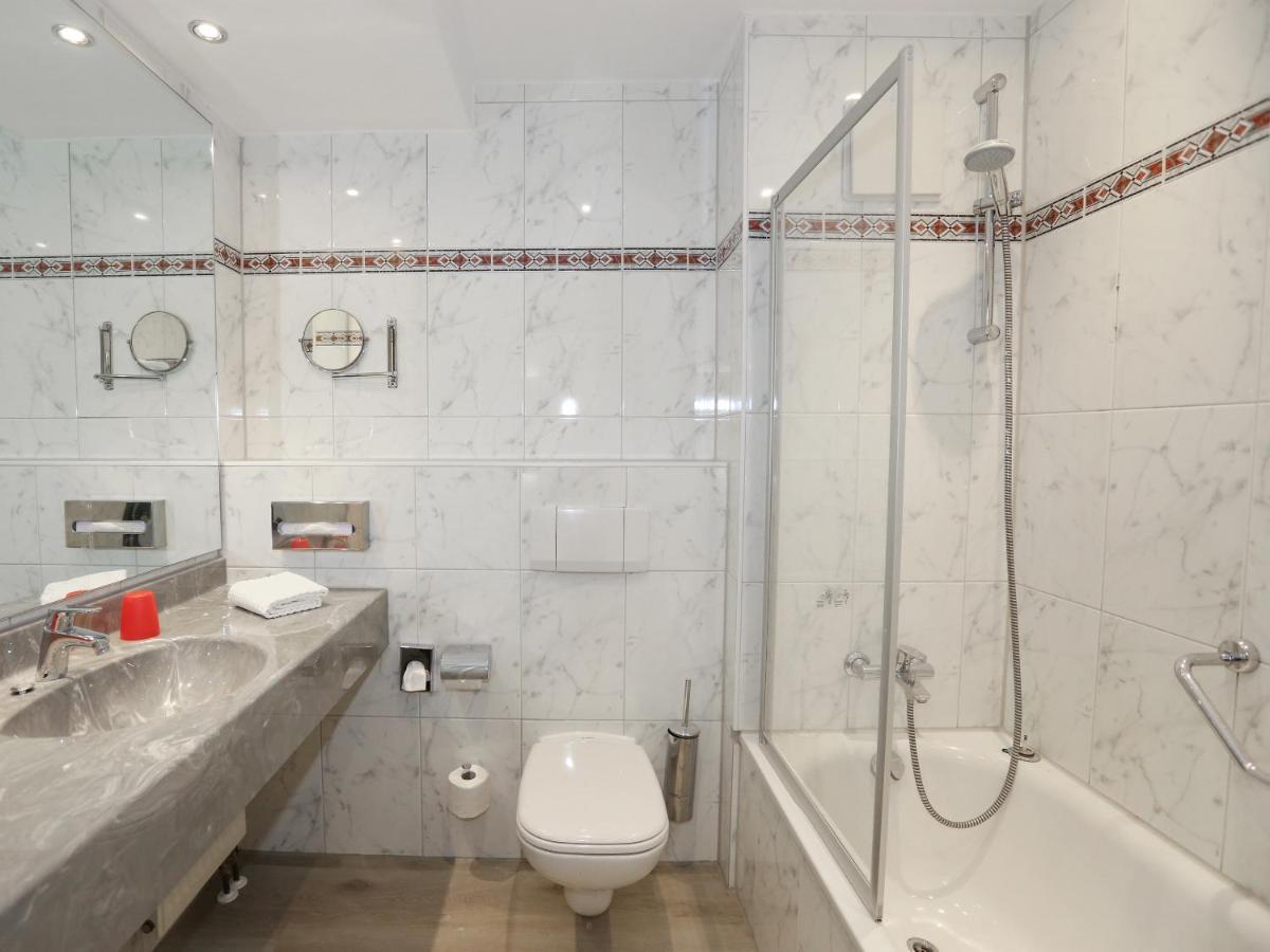Dormero Hotel Медебах Екстер'єр фото